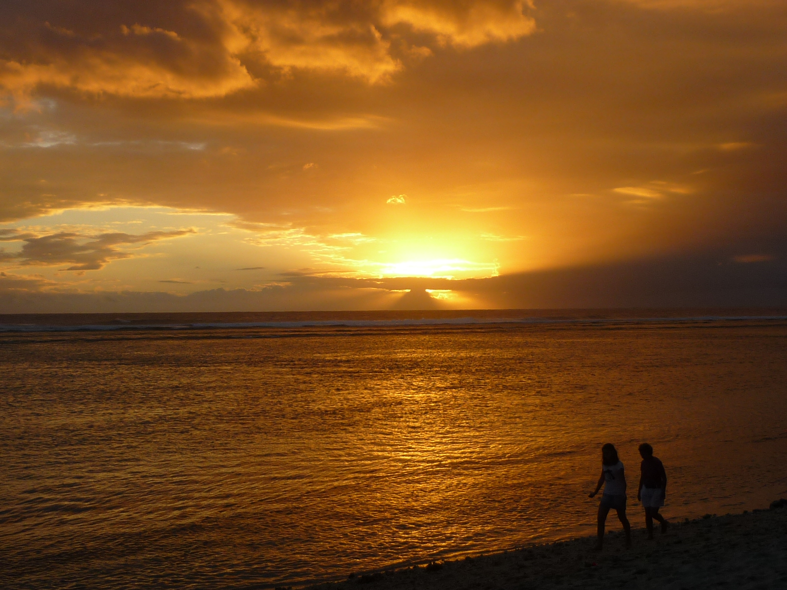 La-Réunion-coucher-de-soleil.jpg