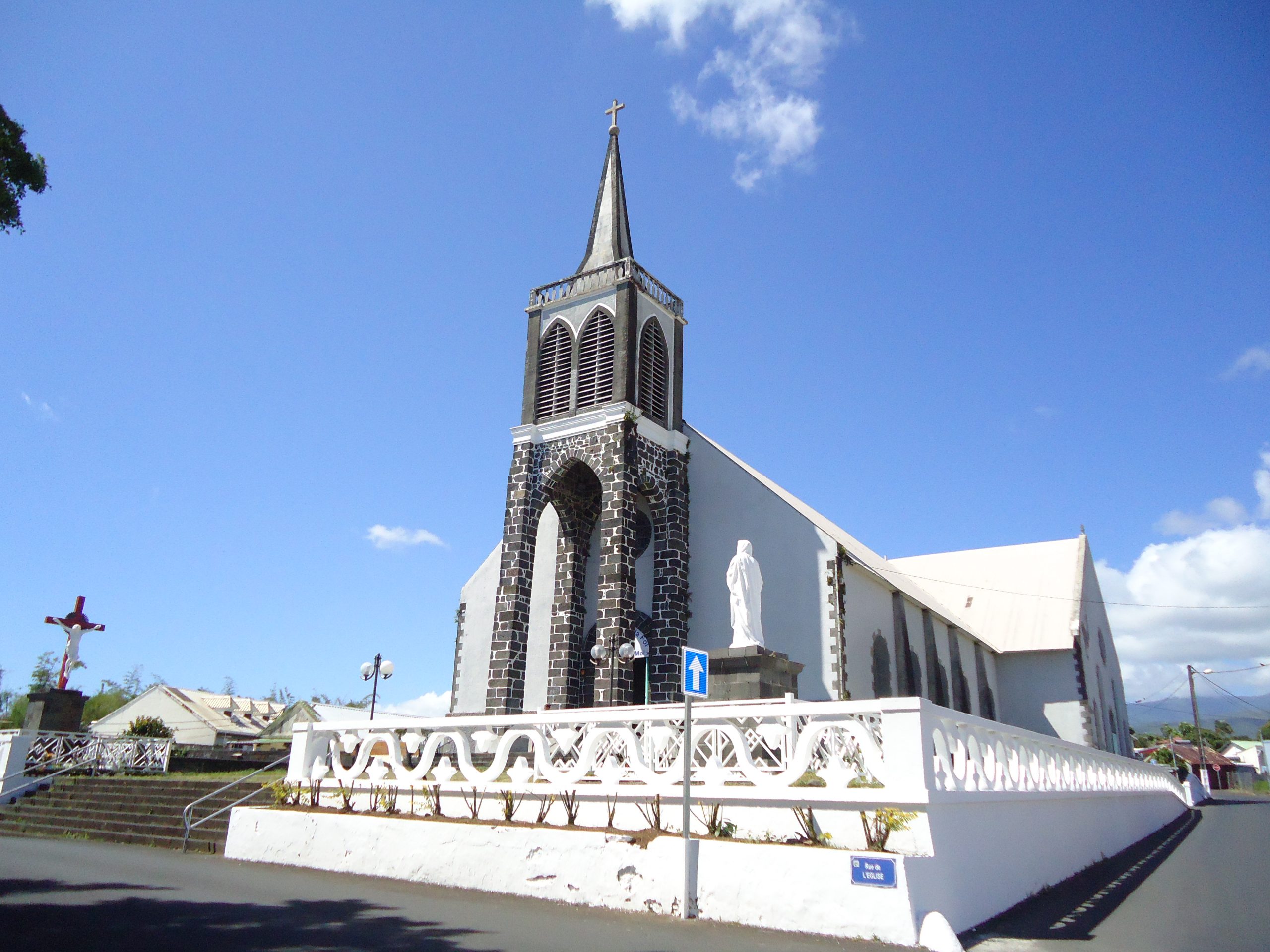 Eglise-de-Saint-Andre-scaled.jpg