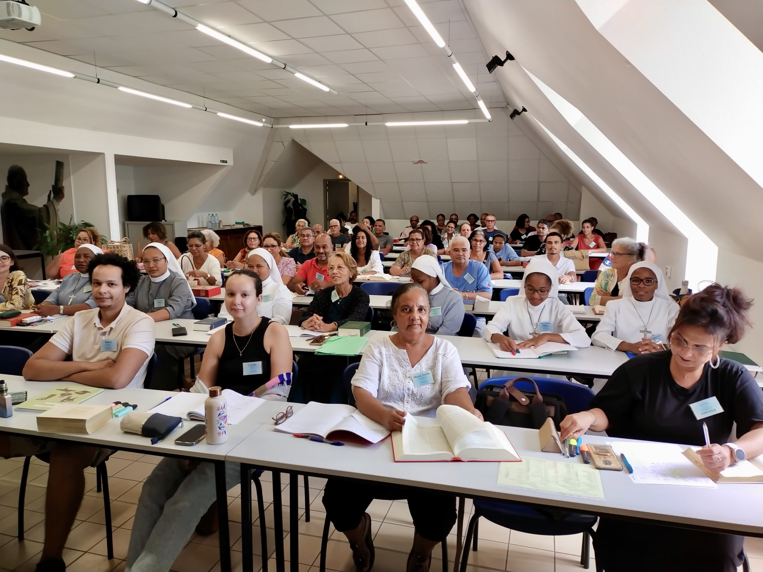 Cycle-Long-St-Denis-Dimanche-90325-9-scaled.jpg