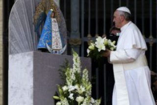 42784_pape-francois-vierge-marie.jpg