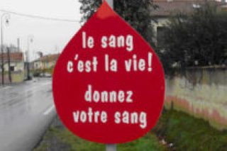Panneau-sang-vie.jpg