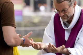 Sacrement-de-réconcilitiation-lourdes.jpg