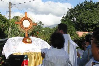 saint-sacrement1.jpg